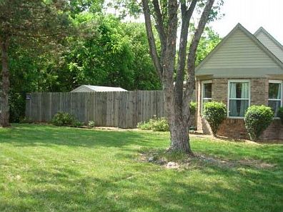 2nd image of 8836 Summer Walk Dr W