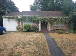 3909 SW Southern St, Seattle, WA 98136