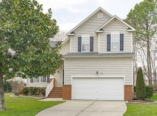 8821 Waynick Dr, Raleigh, NC 27617