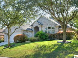2212 Small Town Dr, New Braunfels, TX 78130