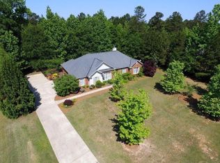 135 Wagon Wheel Dr, Ellerslie, GA 31807