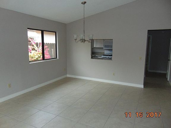 2nd image of 27351 Calle Palo