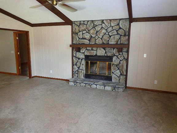 2nd image of 203 Chapelwood Dr