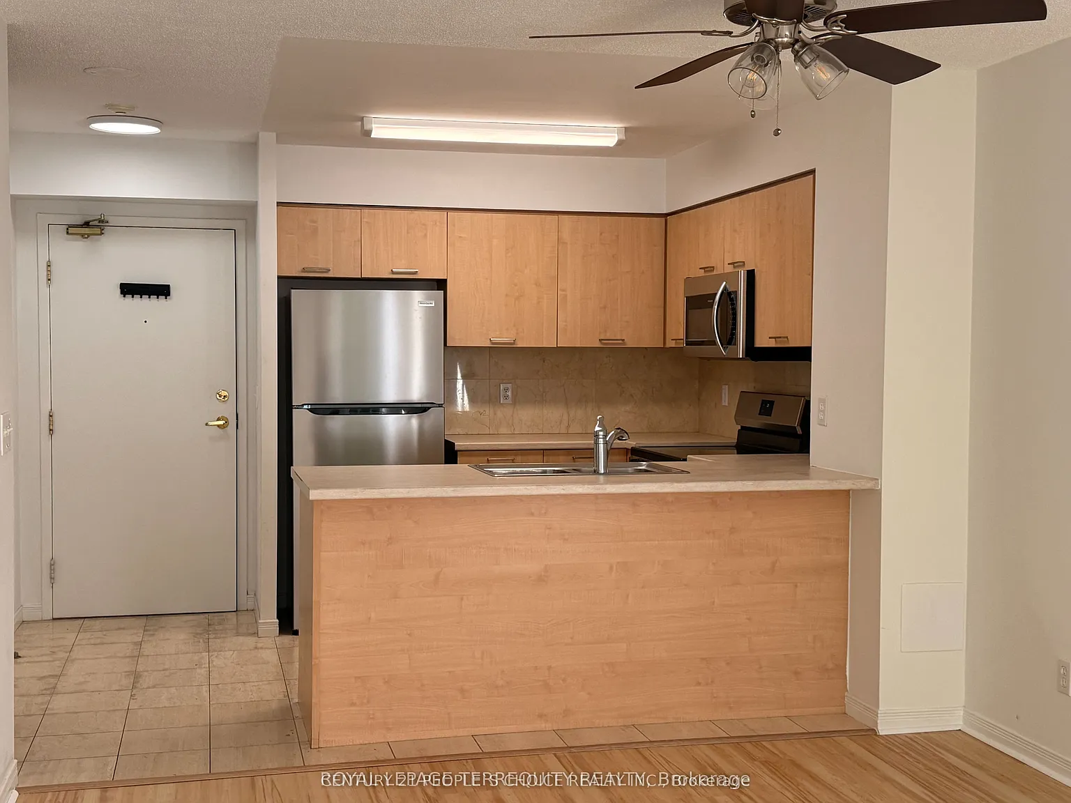 1 bed, $2,300 — Photo 3