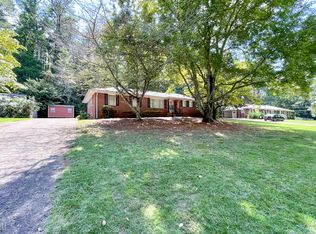 132 Club Dr, Stockbridge, GA 30281