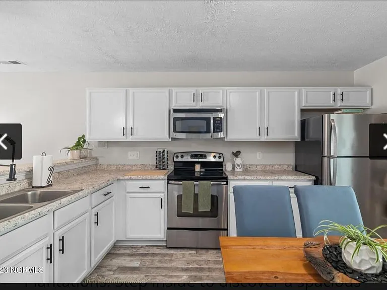 313 Glen Cannon Dr — Photo 5