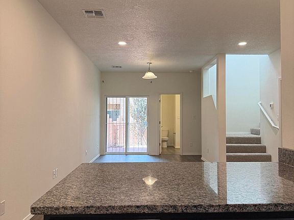 5th image of 223 San Clemente Ave NW