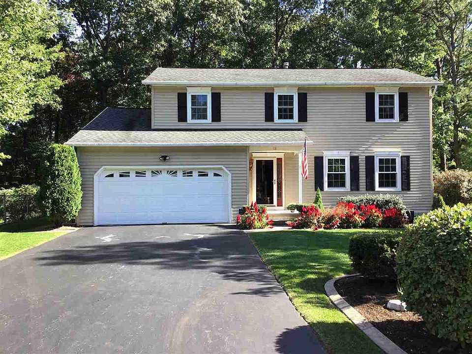 1st image of 18 McGregor Ct