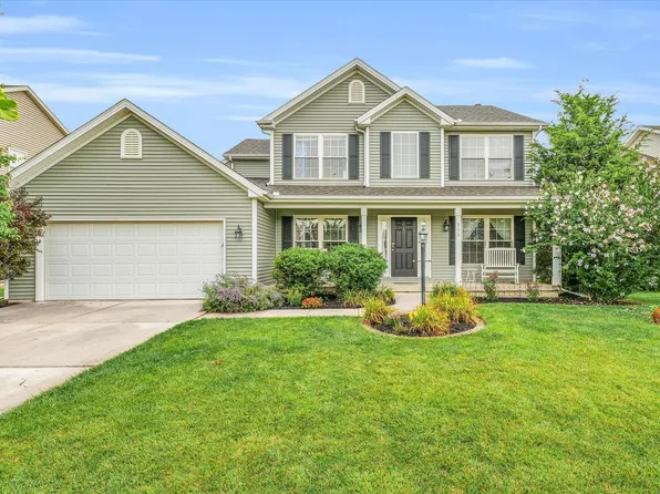 306 Trefoil, Savoy, IL 61874