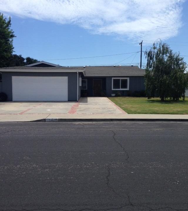 1st image of 540 Hazelwood Dr