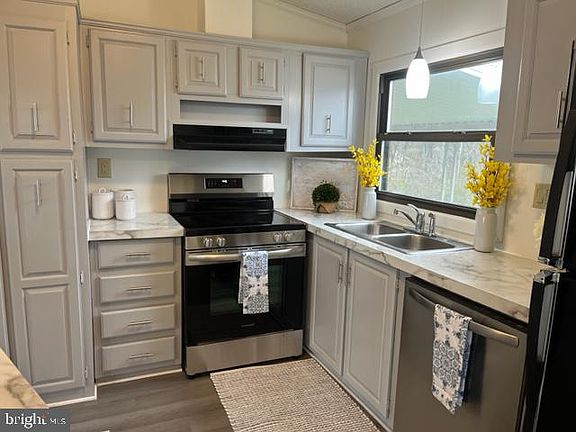 4th image of 5186 Stone Terrace Dr
