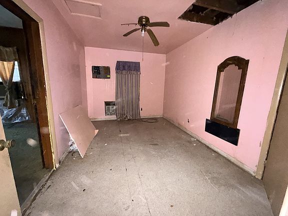 4th image of 105 Liberty St