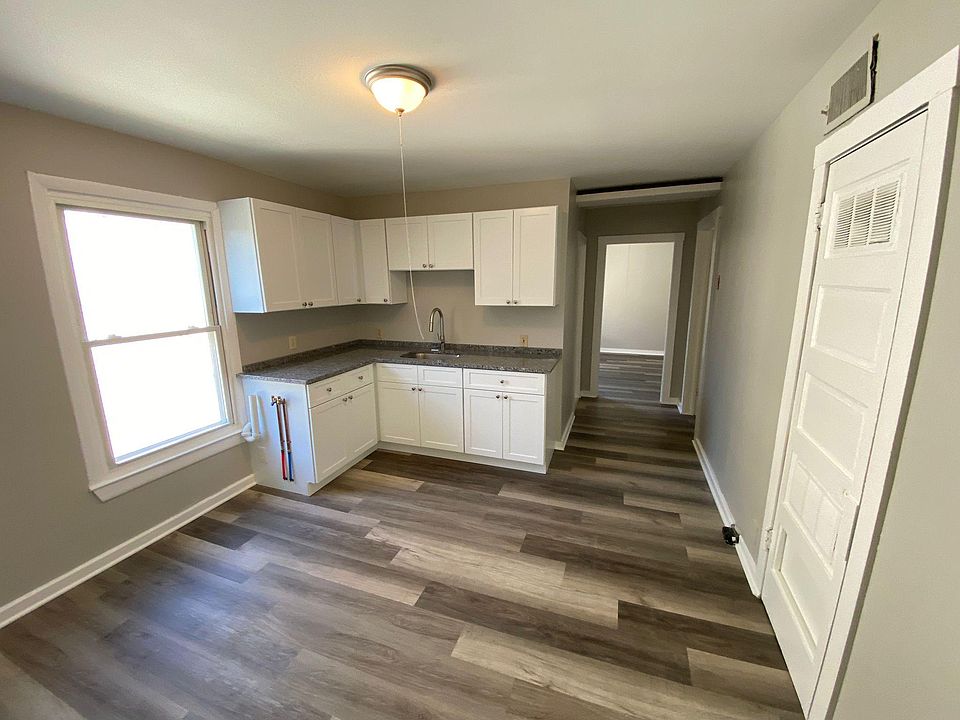 200 Prospect Street 200 Prospect St Bristol CT Zillow