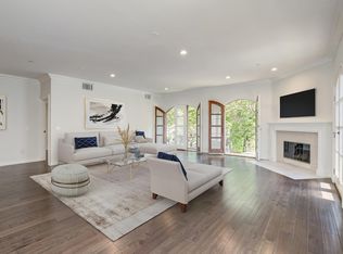 353 S Reeves Dr UNIT 200, Beverly Hills, CA 90212