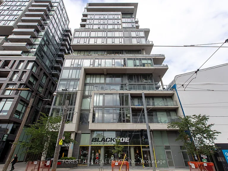 95 Bathurst St #522 — Photo 29