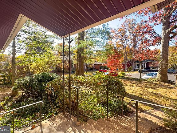 3rd image of 7014 Elvira Ct