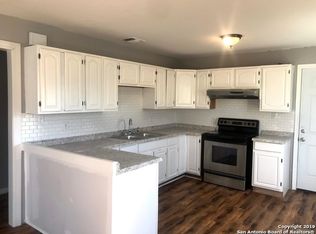 704 Sims Ave, San Antonio, TX 78225