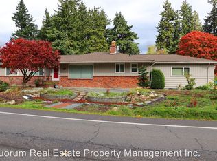 242 NW 196th Pl, Shoreline, WA 98177
