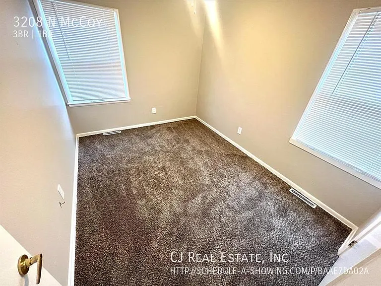 3208 N McCoy St — Photo 6