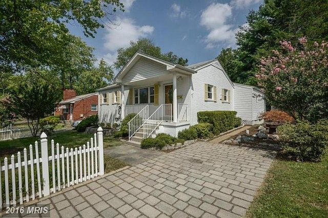 1st image of 310 Rollins St