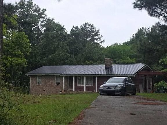 3rd image of 700 Terhune Rd SE