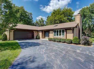 N71W27054 Meadow Wood Ln, Lisbon, WI