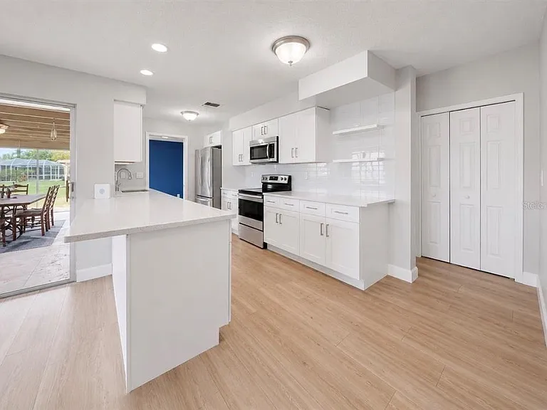 1729 Bikini Ct — Photo 9