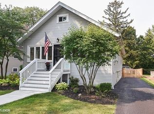 166 S Stewart Ave, Lombard, IL 60148