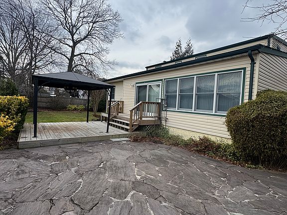 3rd image of 1125 7th St #1