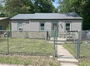 3541 Blackstone Ave, Rockford, IL 61101