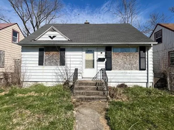 541 E 149th St, Harvey, IL 60426