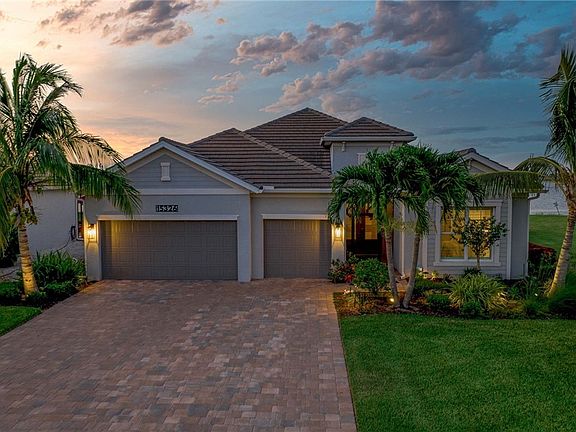 2nd image of 15326 Blue Bay Cir