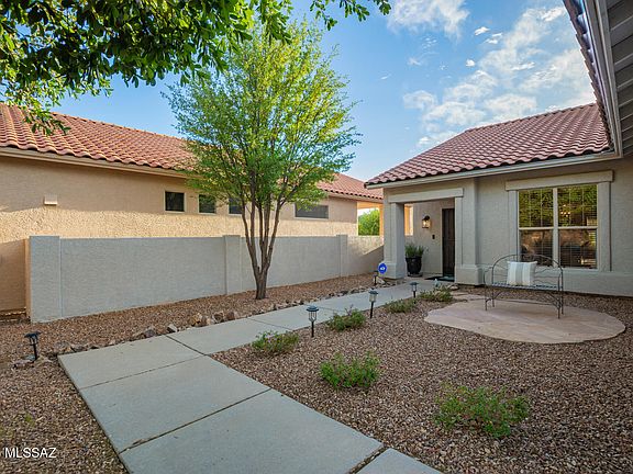 2nd image of 5305 N Via La Doncella