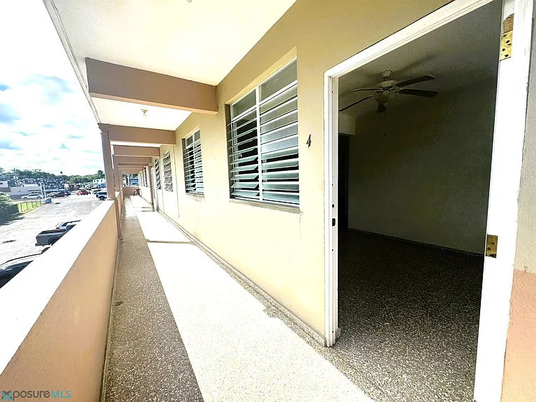1 Bo Cocos #4 — Photo 1