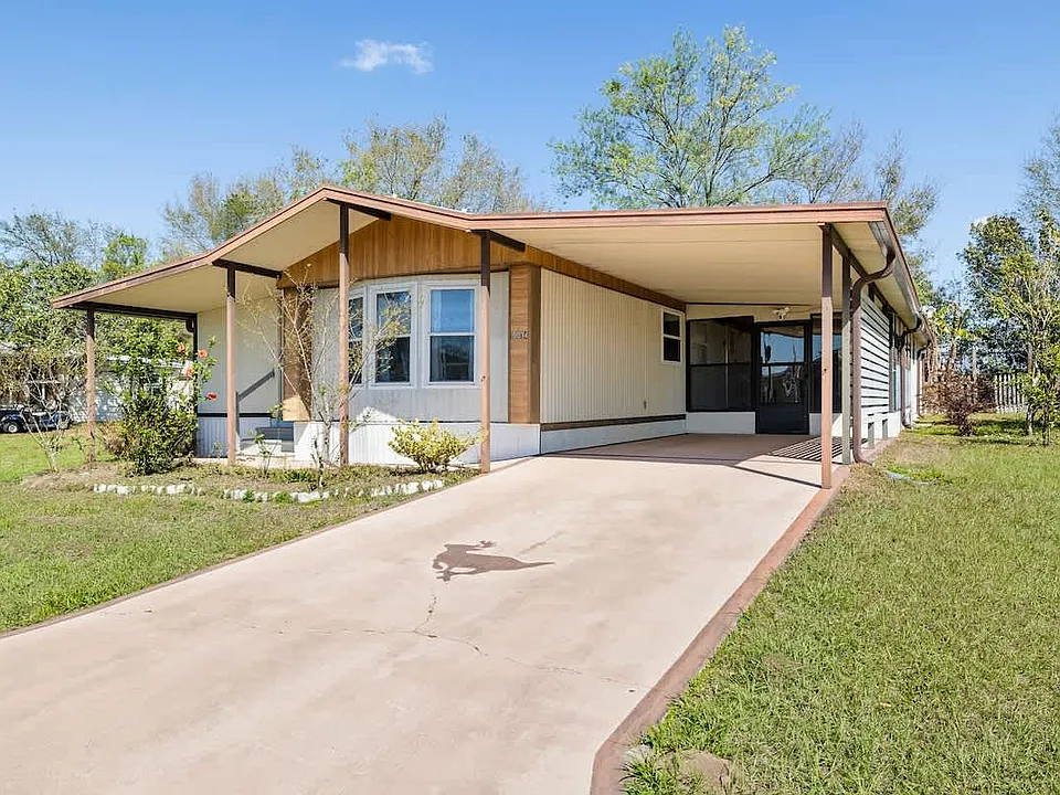 10034 Hamp Dr