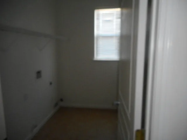 2570 S Duke Ave — Photo 11