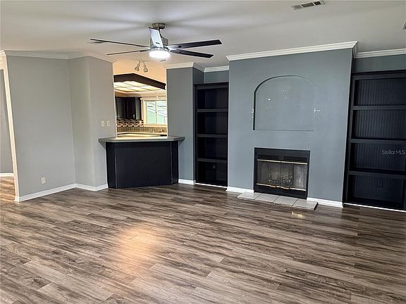 5th image of 3704 GARON AVENUE