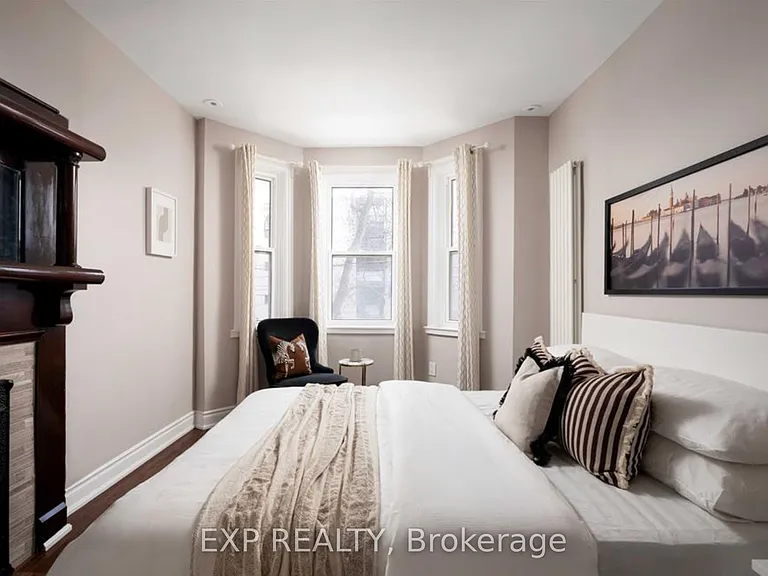 8 Springhurst Ave — Photo 6