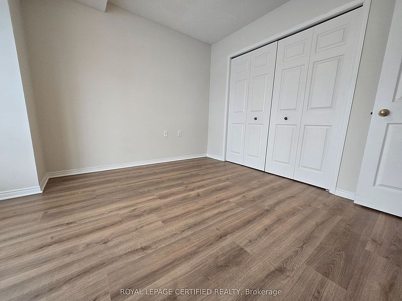 London Townhouse for rent - 3 Bedrooms — photo 14