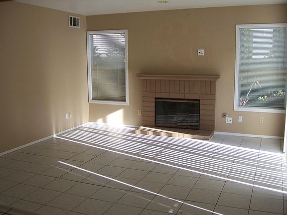 2nd image of 24775 Lincoln Ave