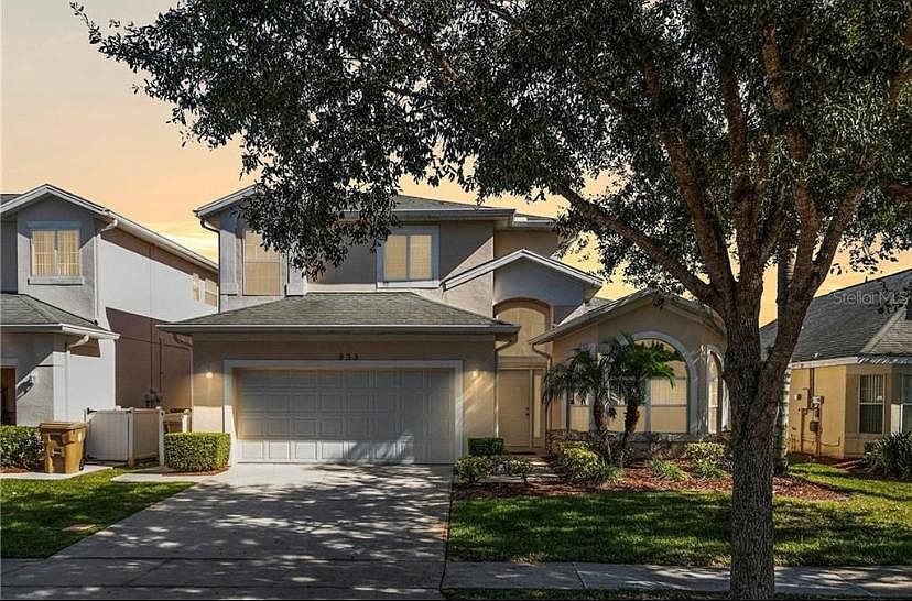 1st image of 933 Emerald Green Ct