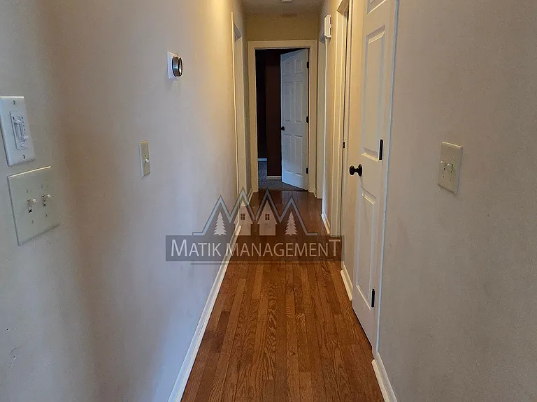 2609 25th St NW — Photo 24