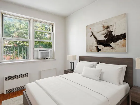 326 W 83rd St APT 5A, New York, NY 10024