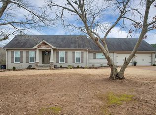 7622 Lakewood Dr, Florence, AL 35634