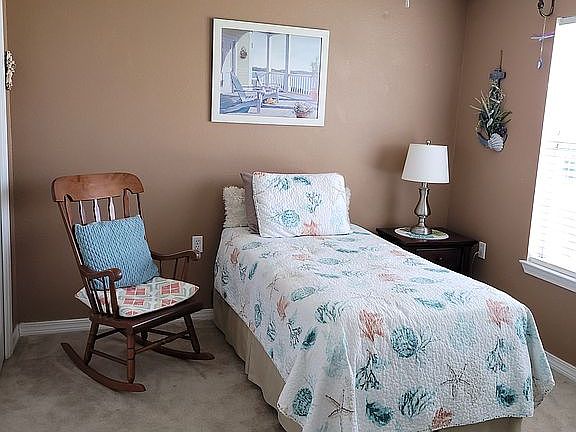Guest bedroom