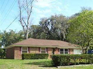 2 Greenbriar Dr, Savannah, GA 31419