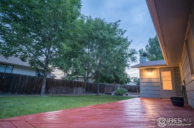 Must see House in North Longmont — Photo 2