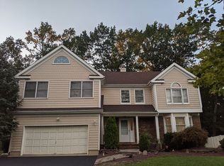 25 Oakland Rd, Old Bridge, NJ 08857