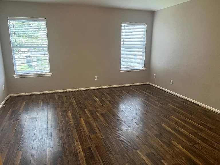 25210 Spring Iris Ln — Photo 7