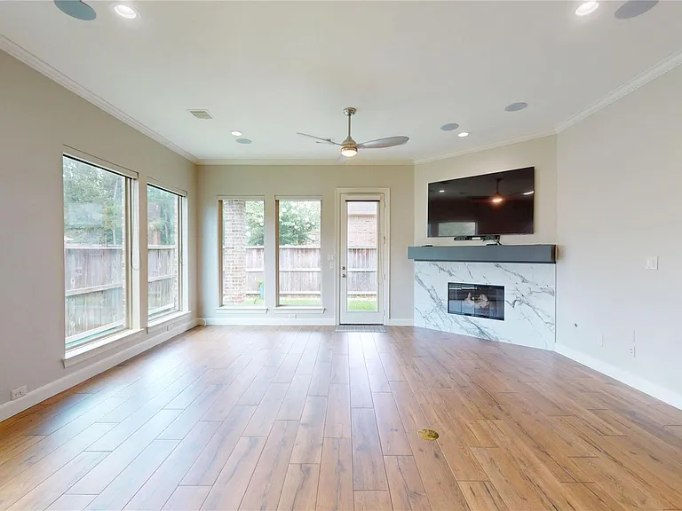 8870 Van Allen Dr — Photo 5